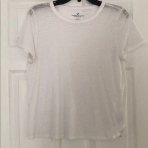 American Eagle White tee